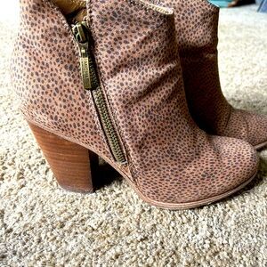 Michael Shannon Leopard print ankle boots